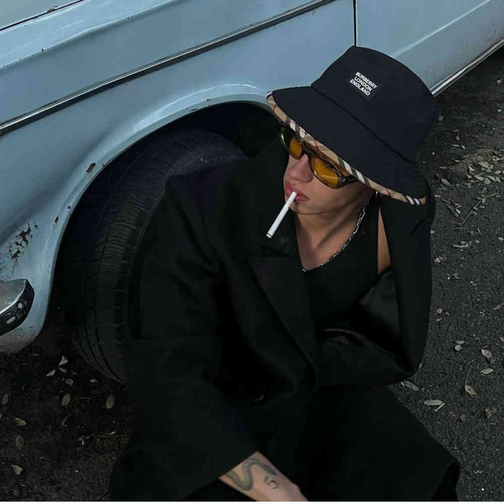 Burberry Black Premium Cap-4
