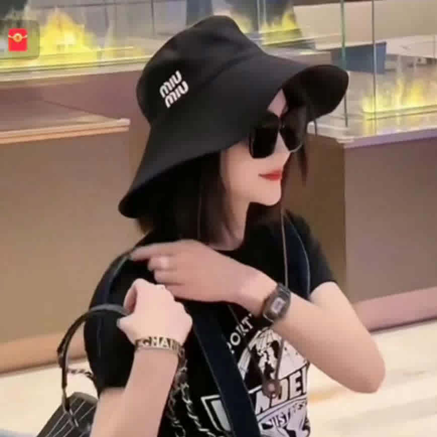 Miu Miu Black Premium Bucket Hat-2