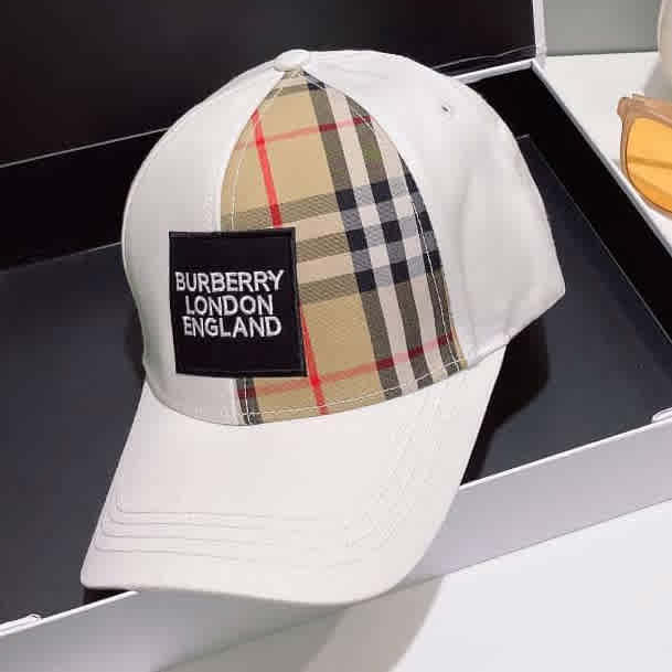 White Burberry TB Embroidered Black Premium Cap