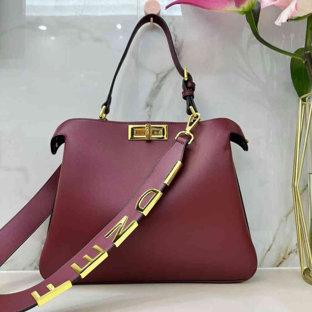 Wine Fendi Peekaboo Soft Medium Beige