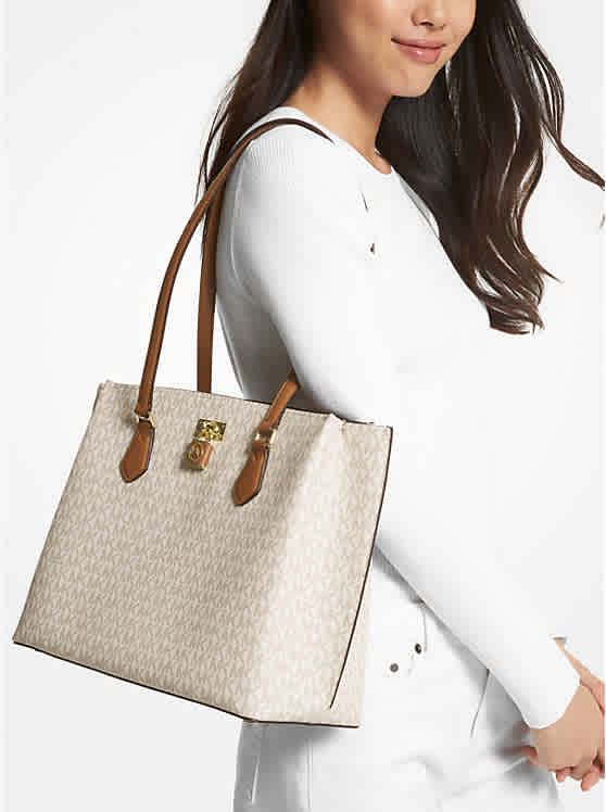 Michael Kors Ruby Large Logo White Tote Bag-1