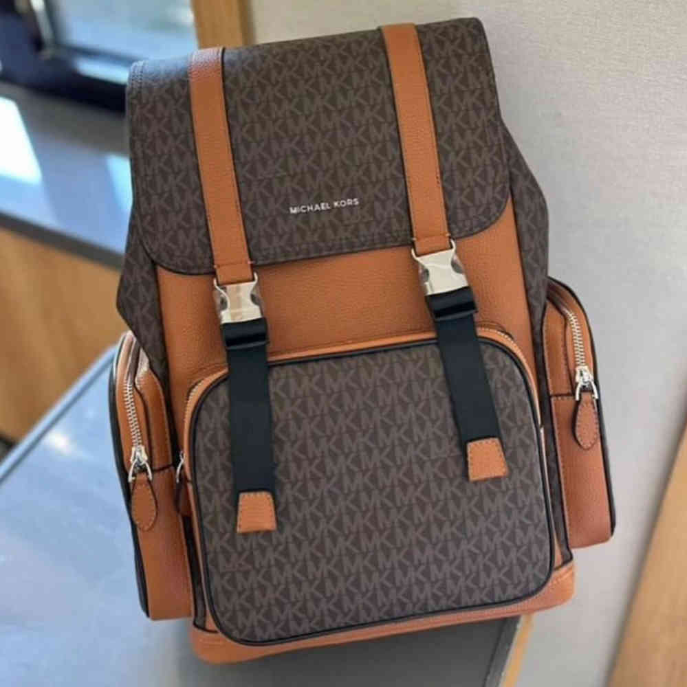 Michael Kors Brown Backpack In Signature Canvas-thumb-1