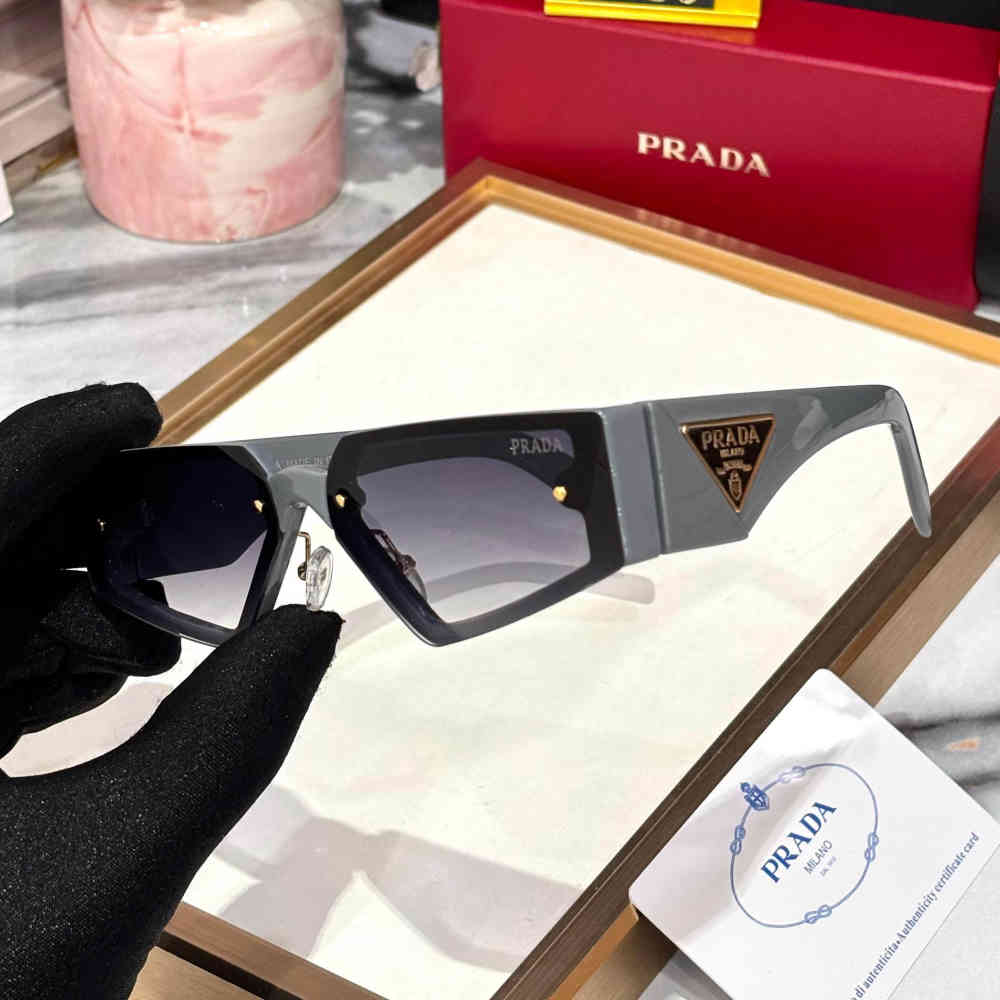 Prada Grey Premium Sunglasses-1