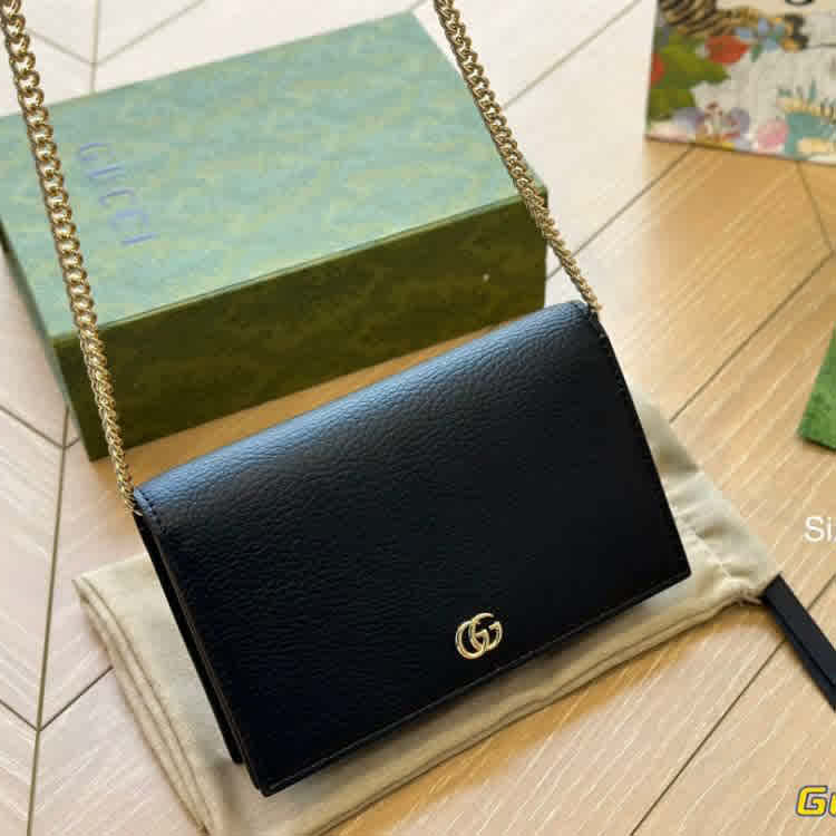 Black Gucci Marmont Chain White Leather Sling Bag