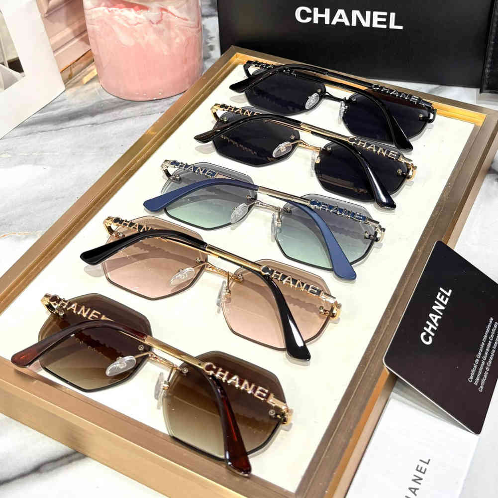 Chanel Brown Premium Women's Sunglasses-3