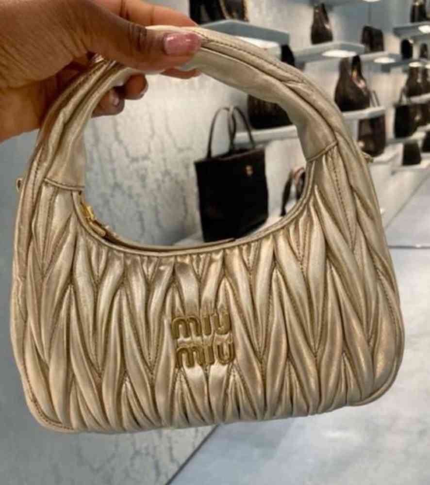 Golden Miu Miu Wander Matlasse Red Handbag