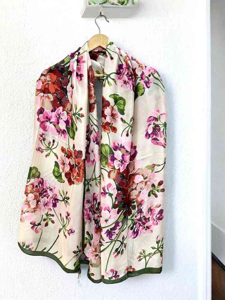 Gucci Designer White Silk Stole-1