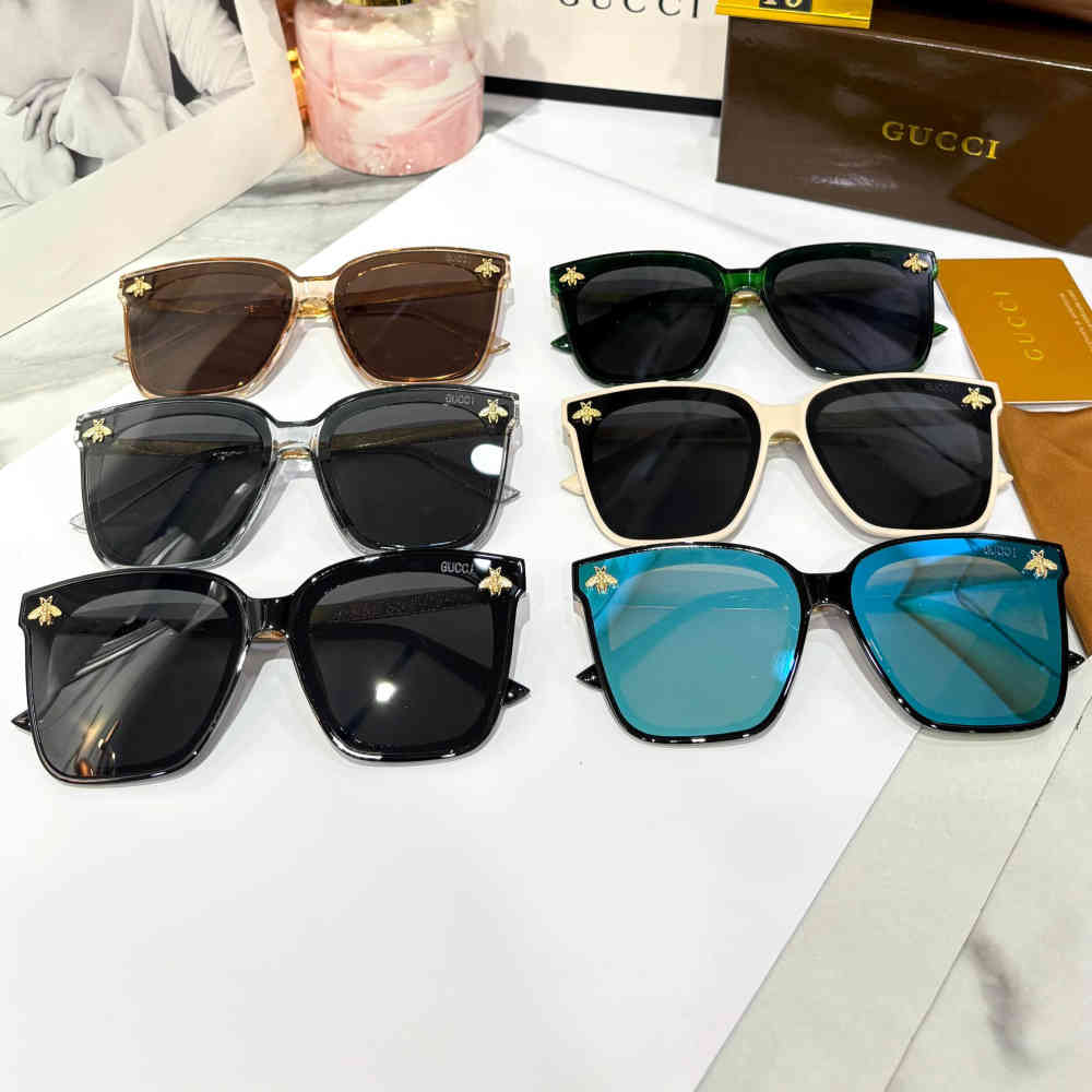 Gucci Black Premium Women's Sunglasses-2