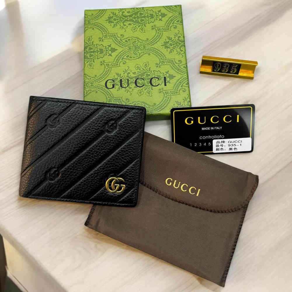Gucci Black Premium Compact Wallet-thumb-3