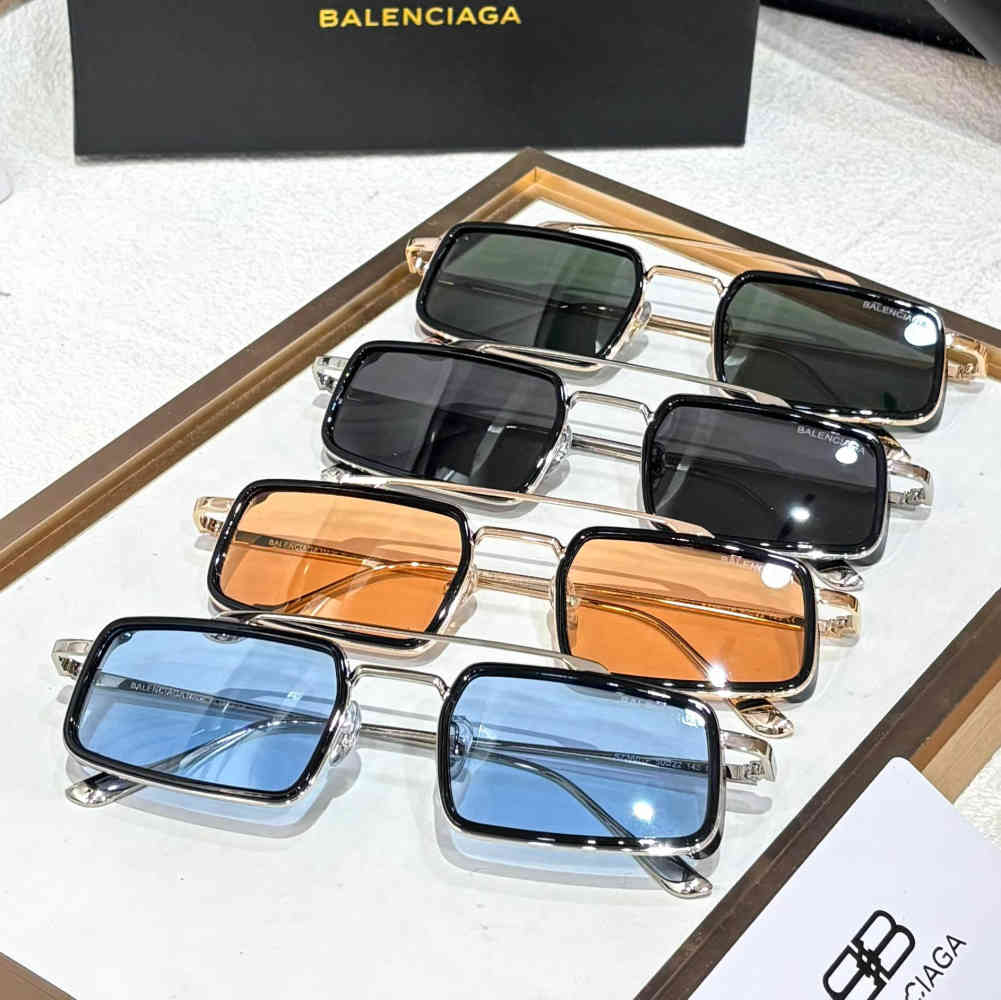 Balenciaga Black Premium Women's Sunglasses-2