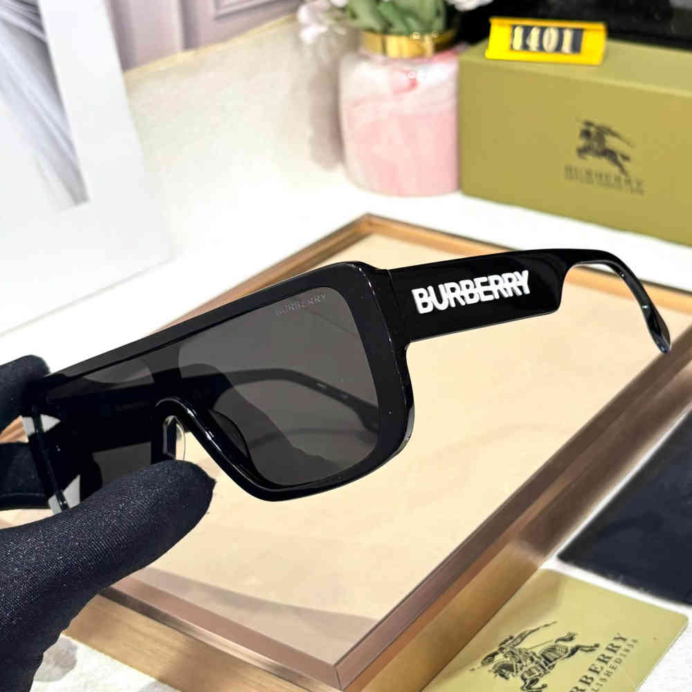 Burberry Black Luxury Sunglasses-thumb-1