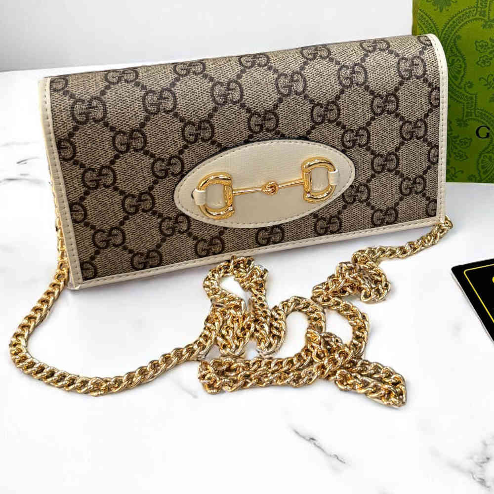Gucci Beige & White GG Supreme Wallet-On-Chain Sling Bag-4