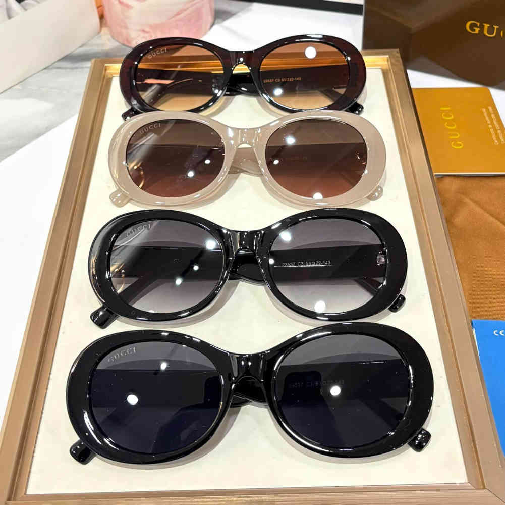 Gucci Beige Premium Women's Sunglasses-2