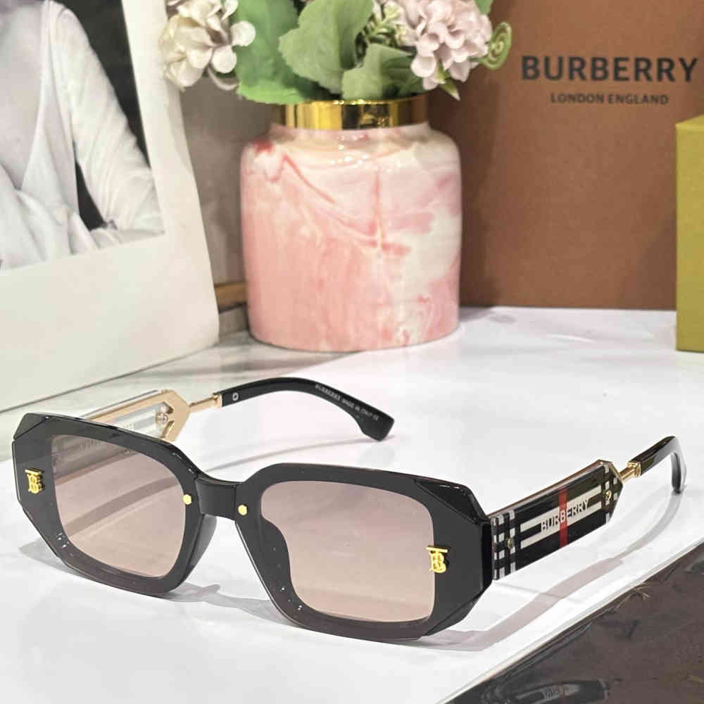 Black & Pink Burberry Brown Premium Women's Sunglasses
