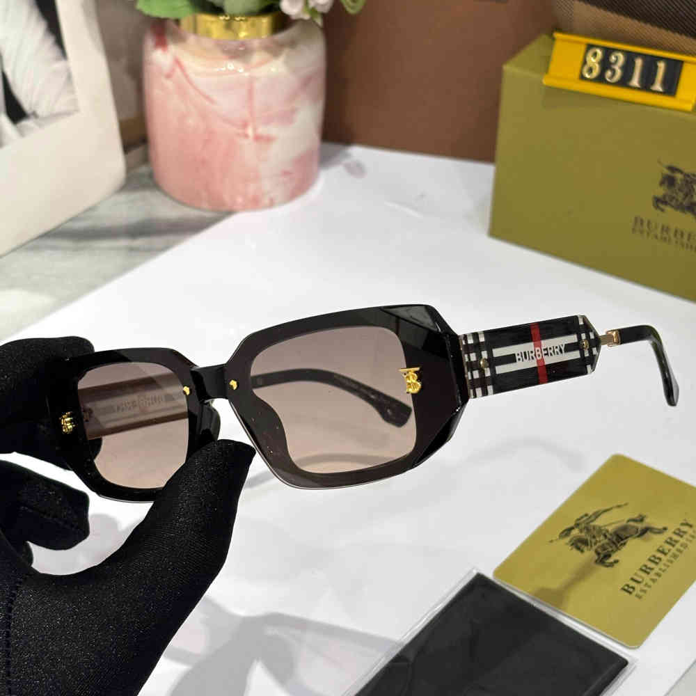 Burberry Black & Pink Premium Women's Sunglasses-thumb-1