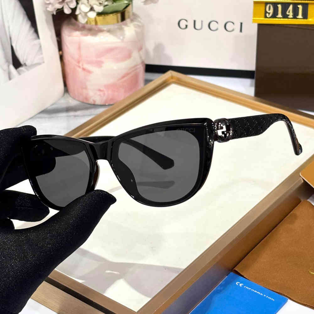 Gucci Black Premium Women's Sunglasses-1
