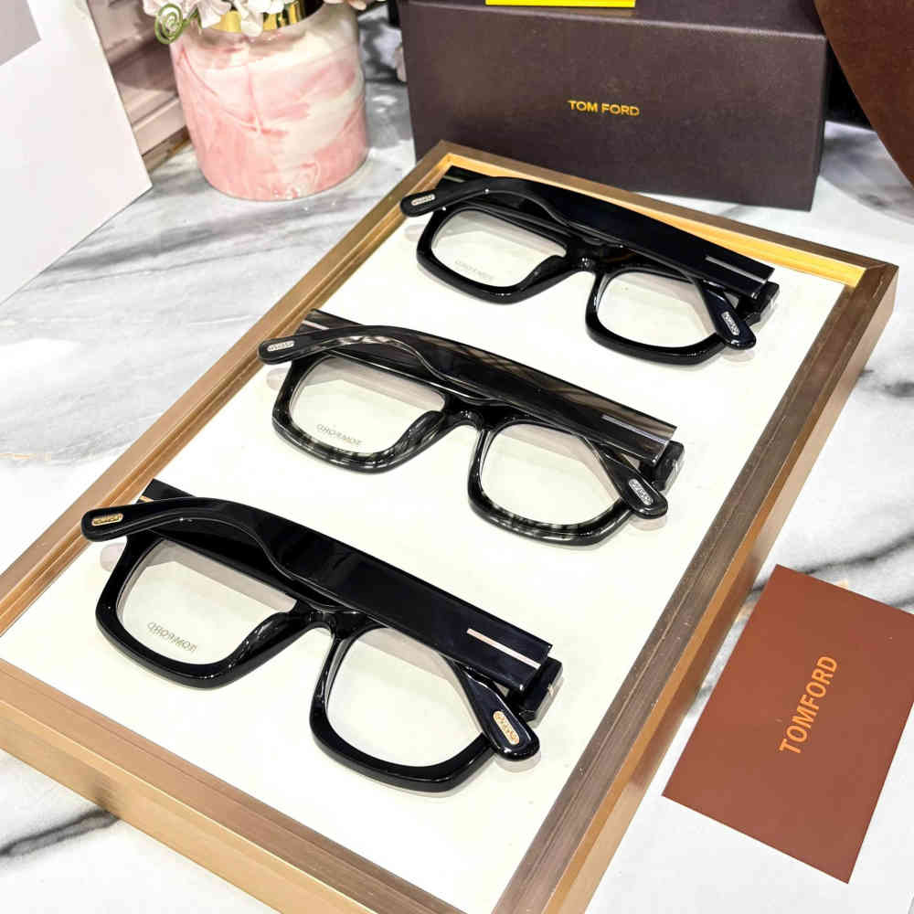 Tom Ford Black & White Luxury Sunglasses-thumb-4