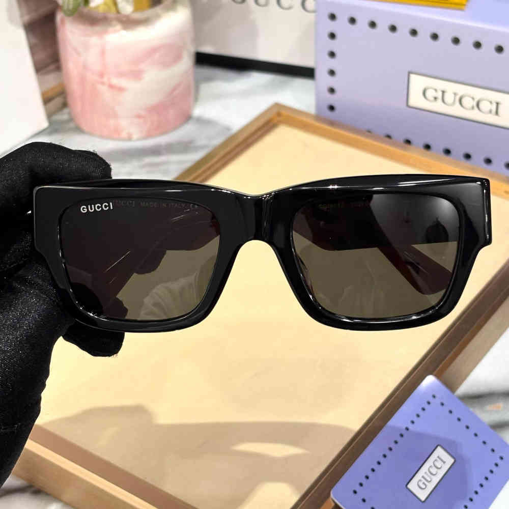 Gucci Black Premium Sunglasses-thumb-4