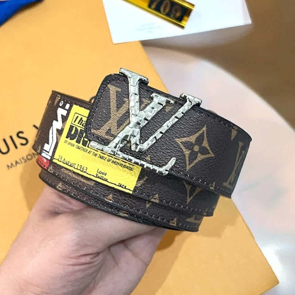 Louis Vuitton Brown Premium Quality Belt-thumb-0