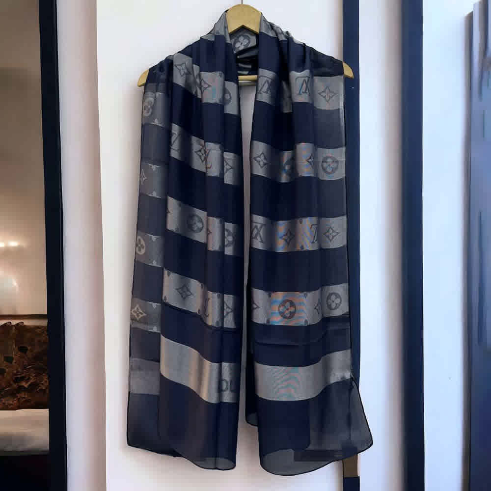 Louis Vuitton Designer Blue Cotton Silk Stole-1