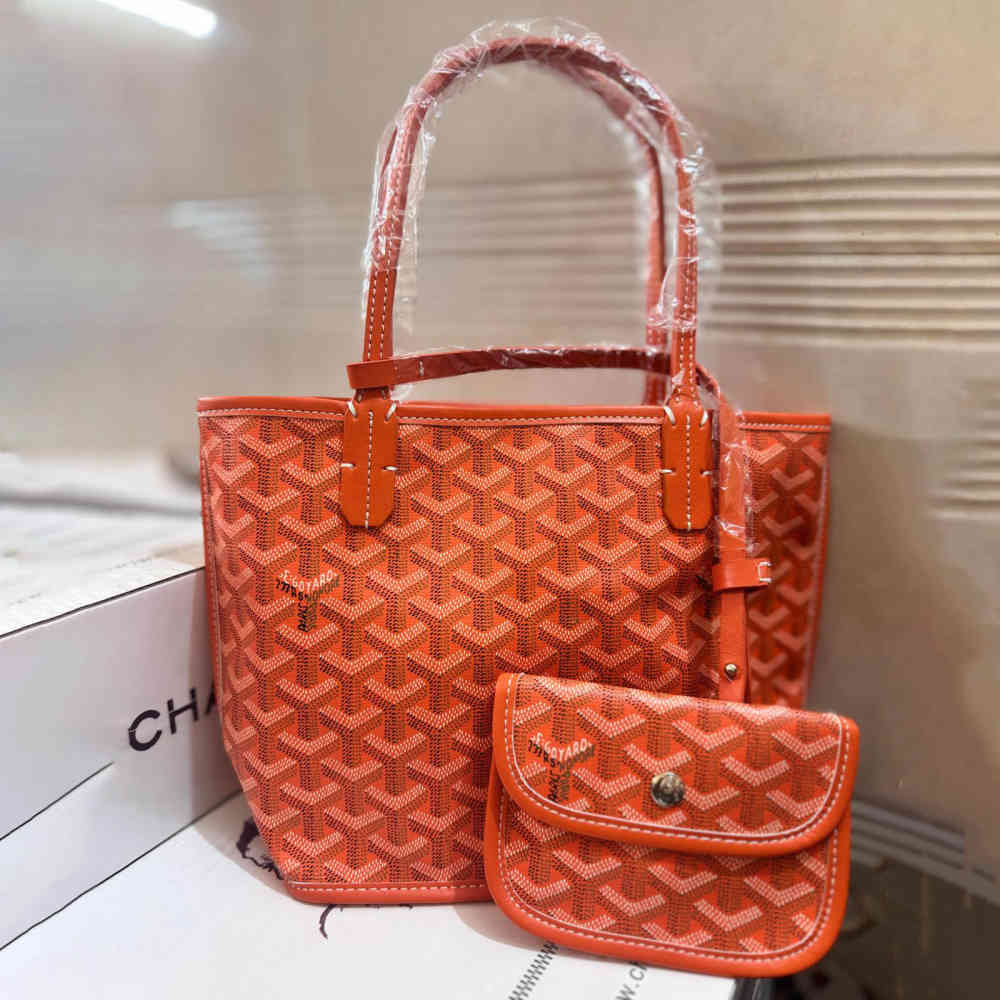 Orange Goyard Anjou Small Green Tote Bag