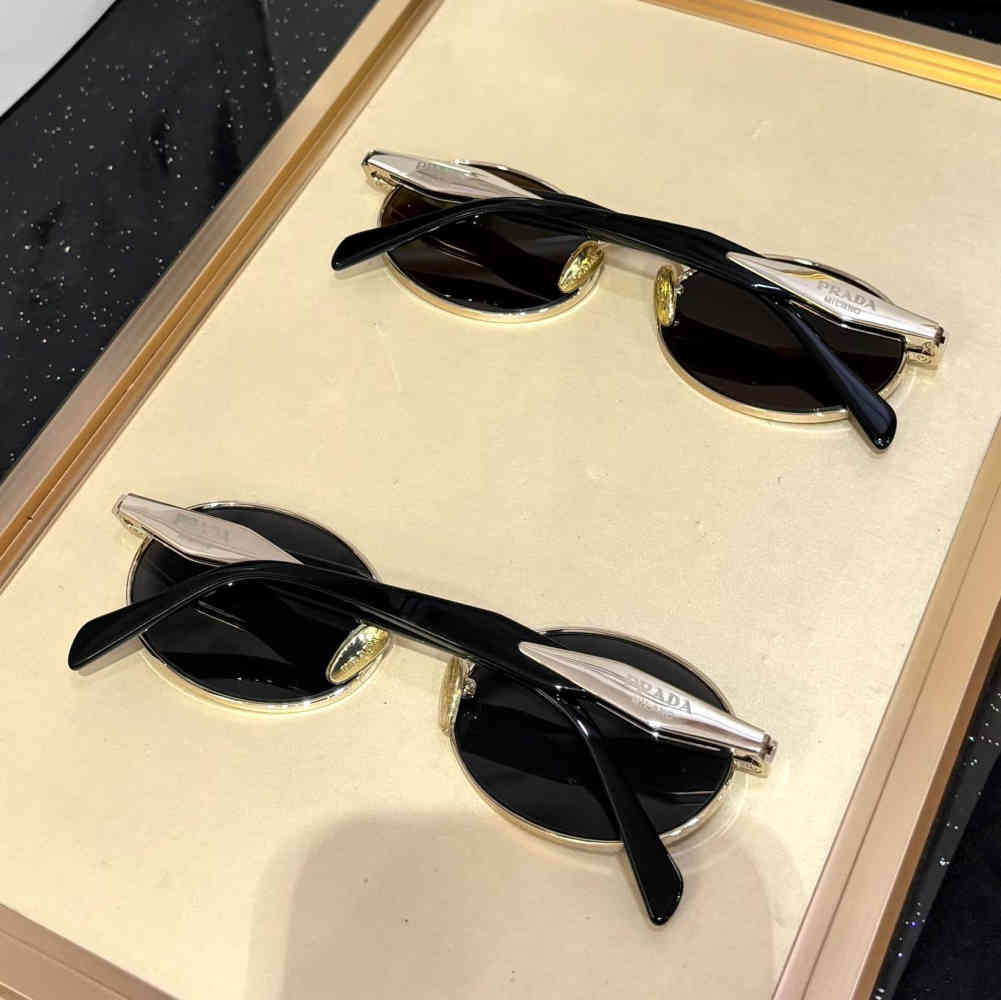 Prada Brown Luxury Sunglasses-7