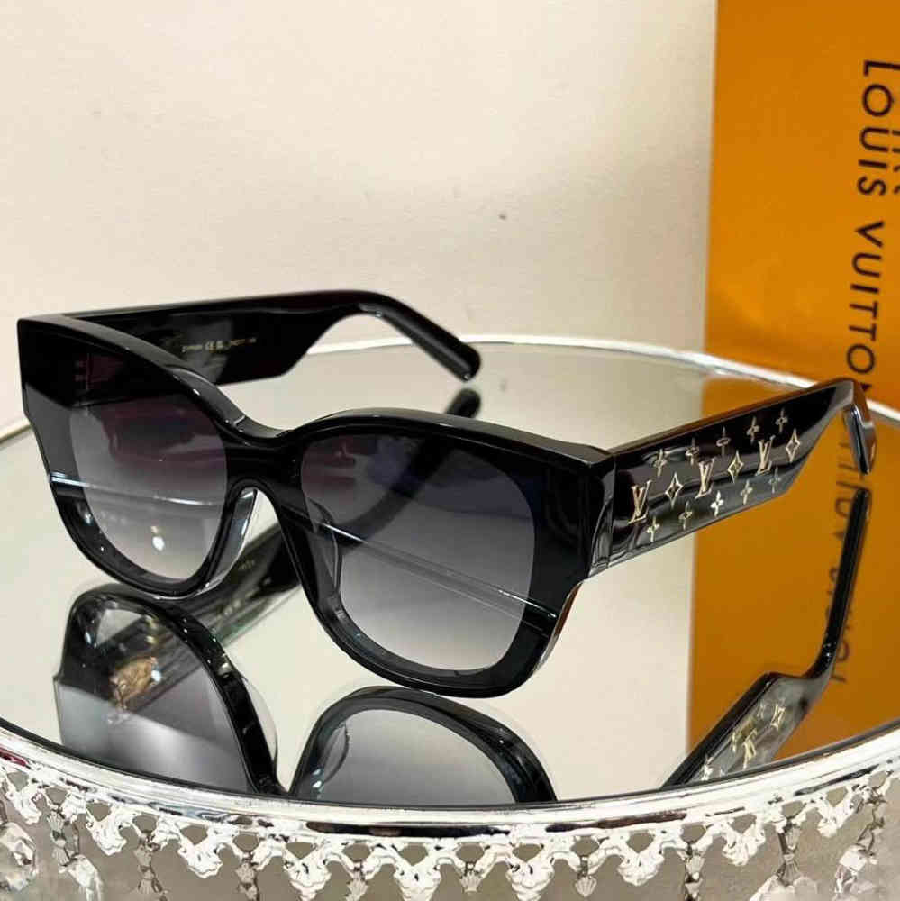 Black Louis Vuitton Brown Luxury Sunglasses