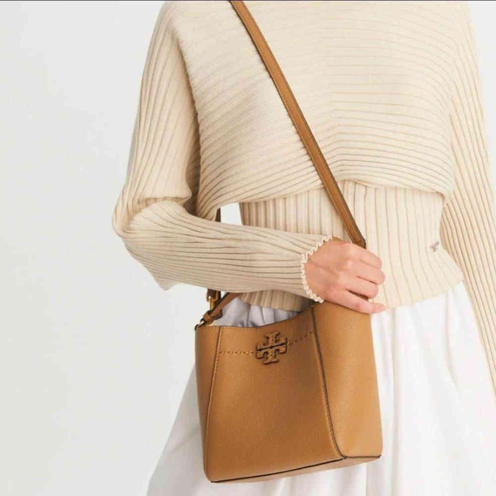 Brown Tory Burch Mcgraw Black Bucket Bag