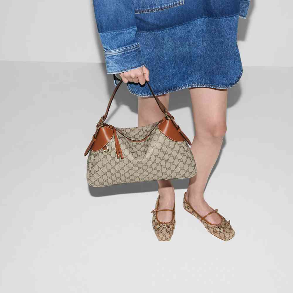 Gucci Emblem Nude Shade With White Contrast Bag Shoulder Bag-thumb-6