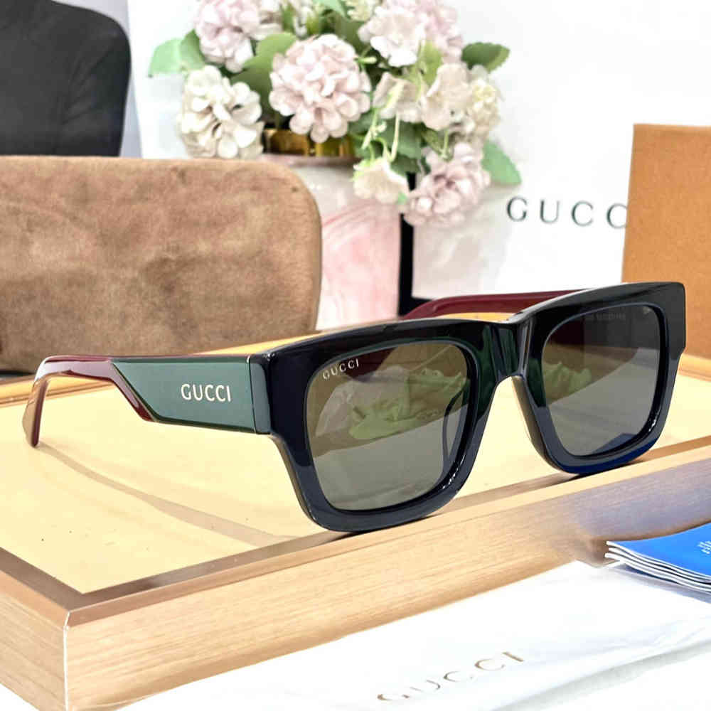 Gucci Black Premium Sunglasses-3
