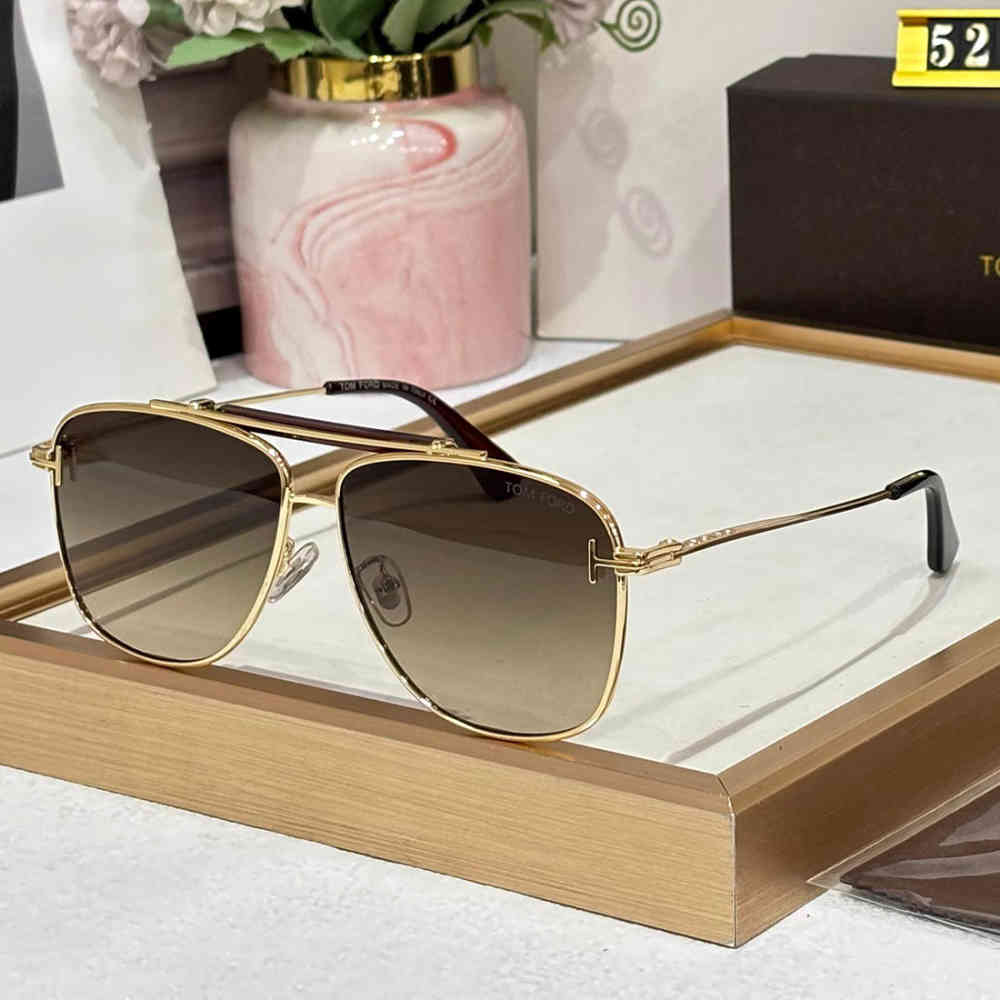 Brown Tom Ford Black Luxury Sunglasses