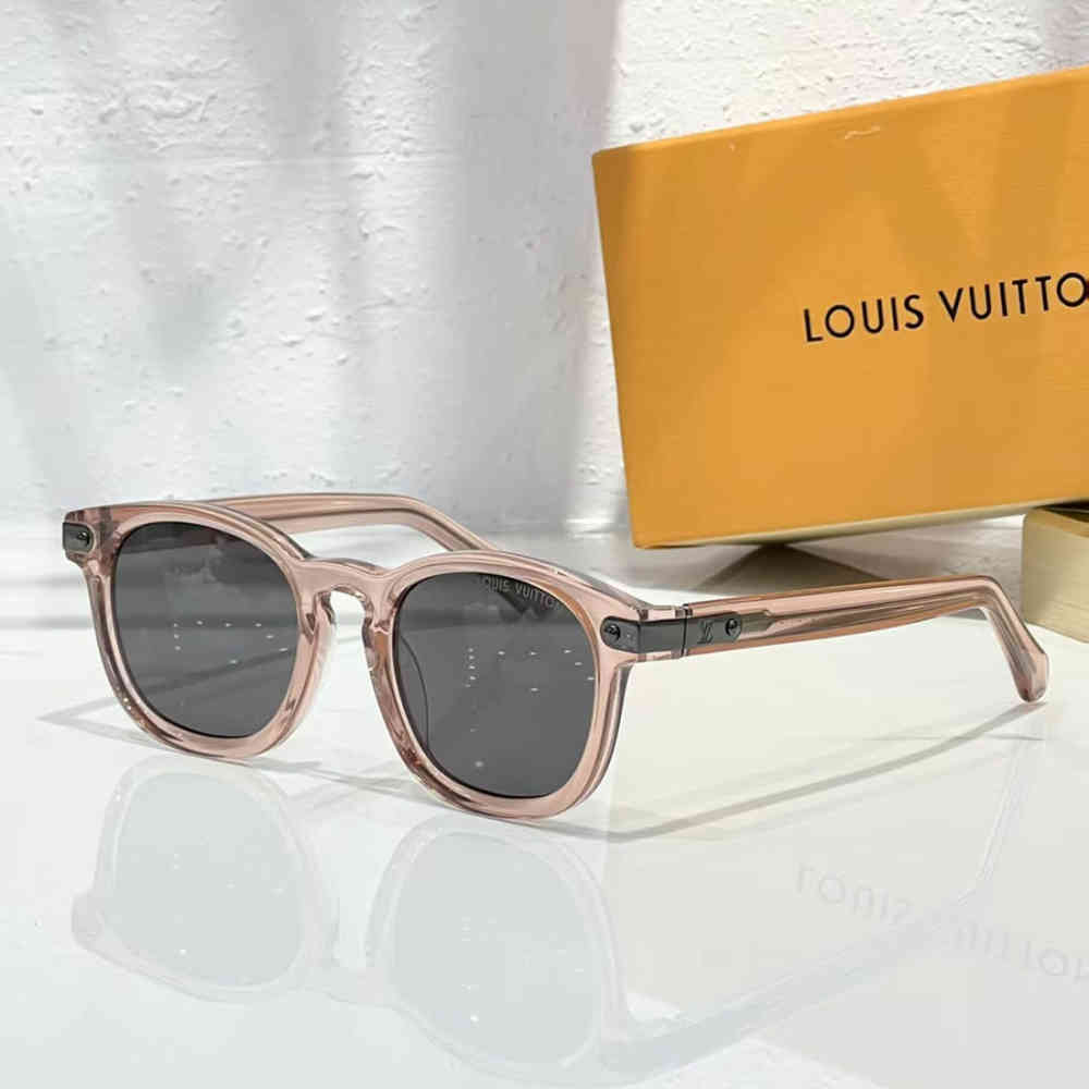 Brown Louis Vuitton Grey Premium Sunglasses