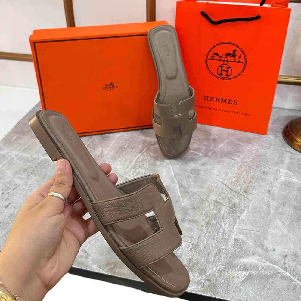 Hermes Oran Brown Flat Sandals-thumb-3