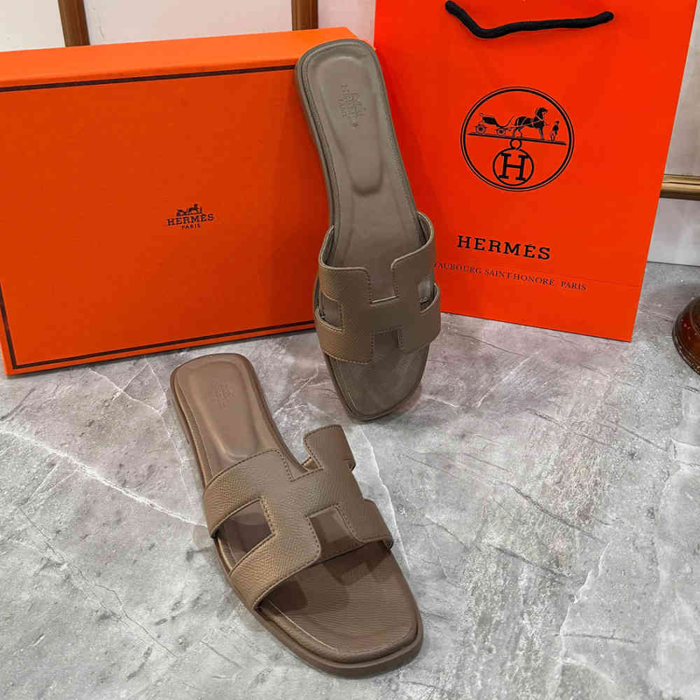 Hermes Oran Brown Flat Sandals-thumb-2