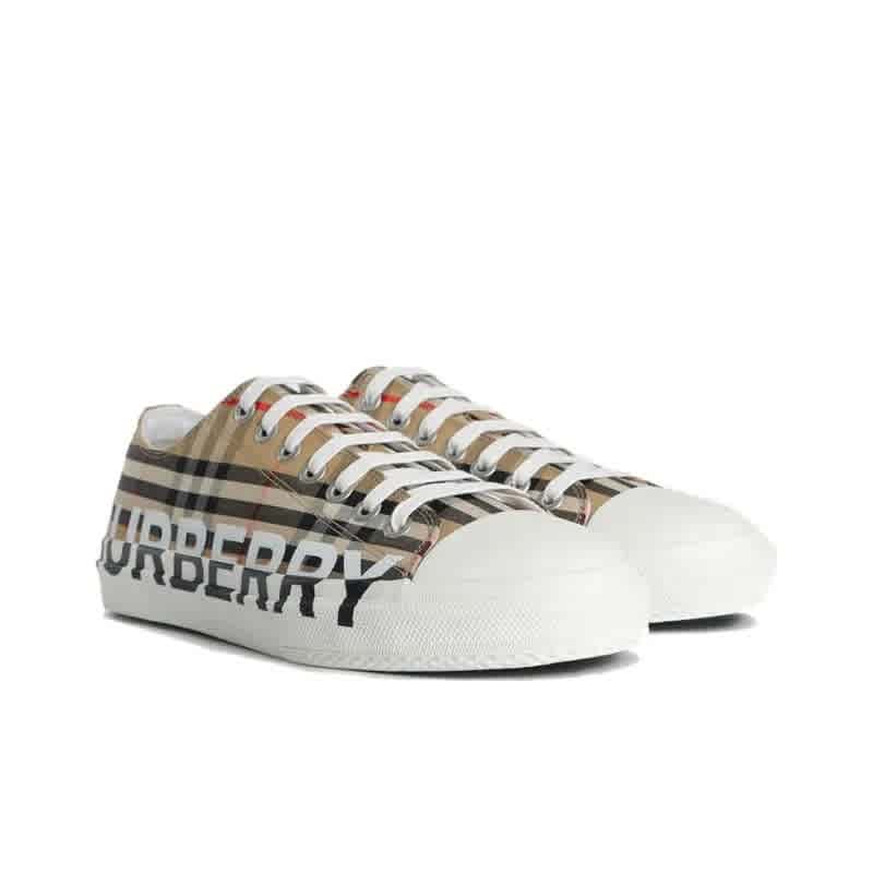 Burberry Logo Print Vintage Check Sneakers-thumb-1
