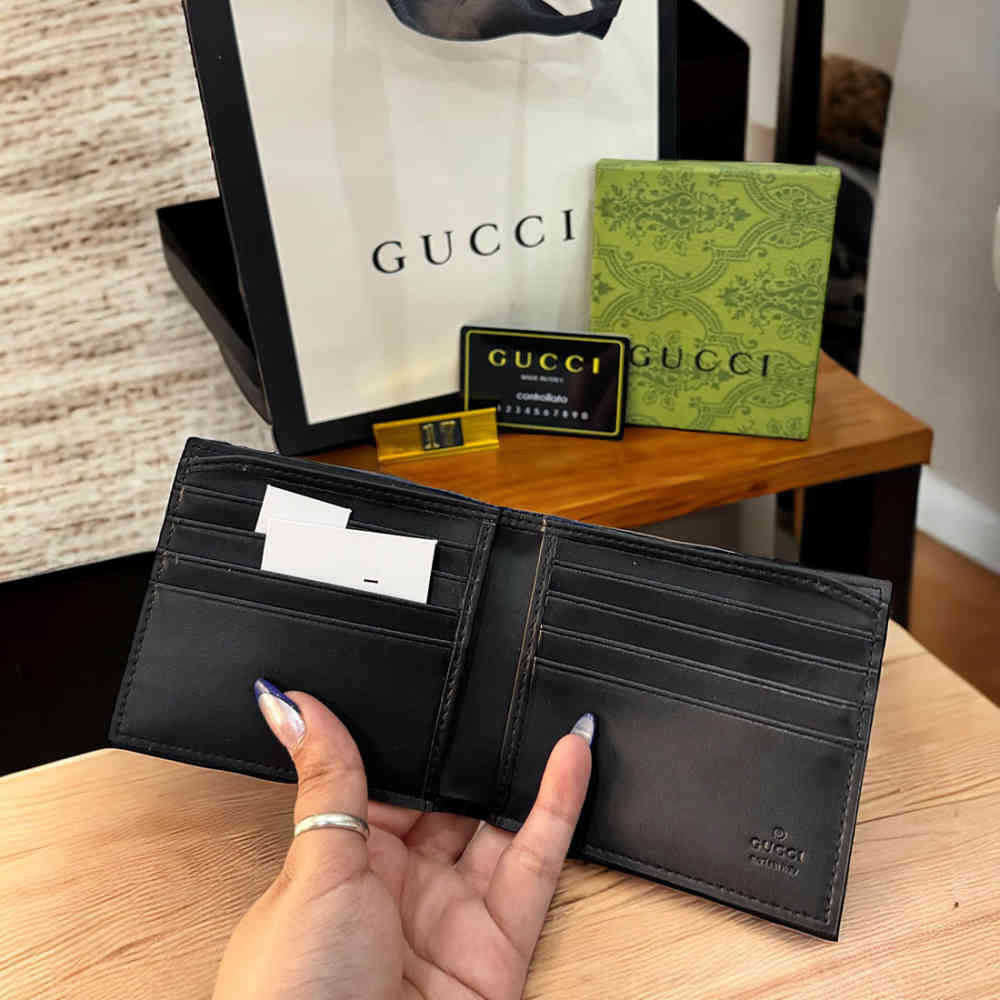 Gucci Black Premium Compact Wallet-4