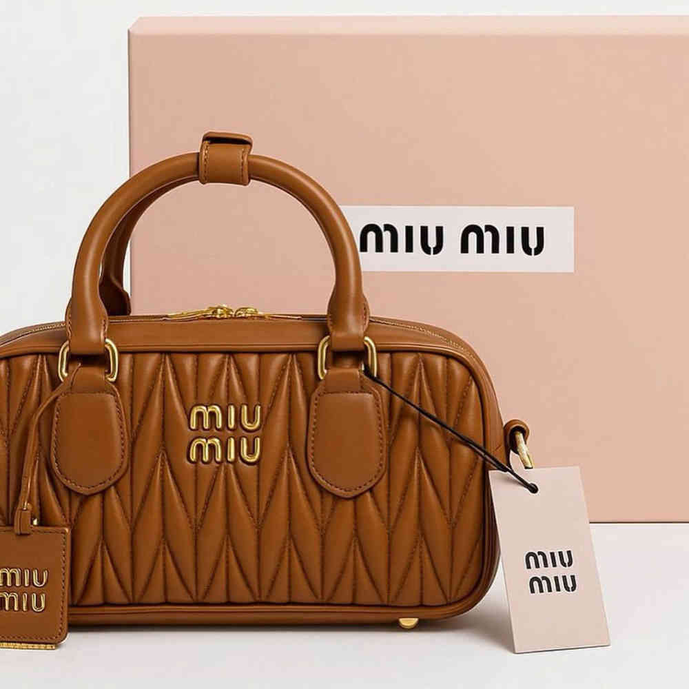 Brown Miu Miu Arcadie Matlasse Pink Nappa Handbag