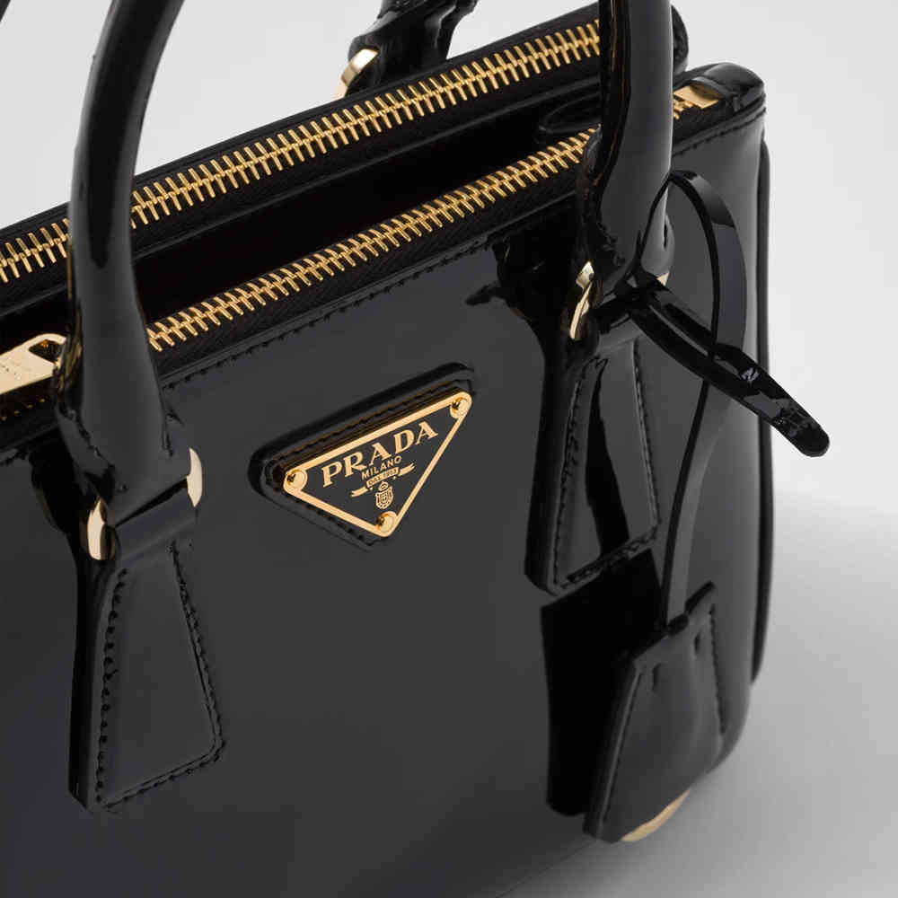 Prada Galleria Saffiano Black Handbag-3