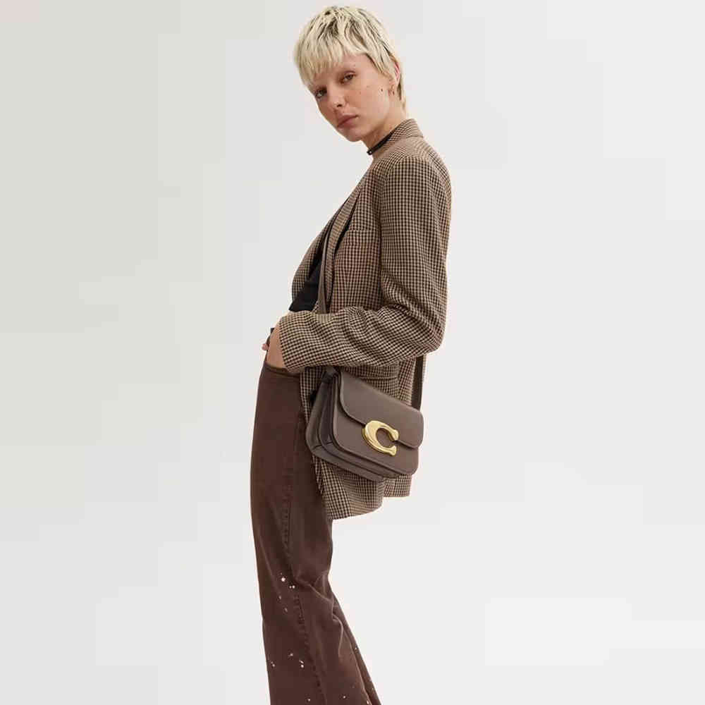 Coach Idol Signature Beige Shoulder Bag-thumb-3