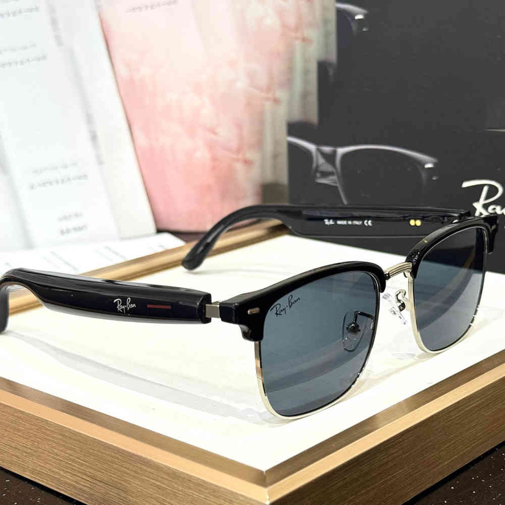 Ray-Ban Clubmaster Bluetooth Sunglasses-2