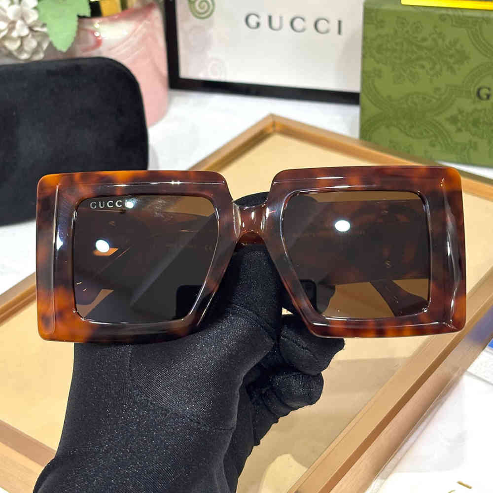 Gucci Oversized Square Brown Women's Sunglasses-2