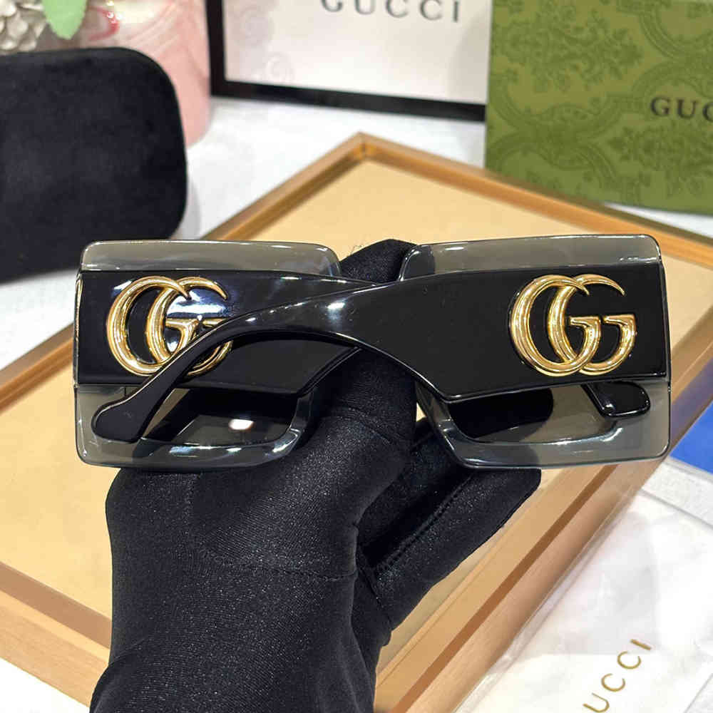 Gucci Oversized Square Grey Women's Sunglasses-3