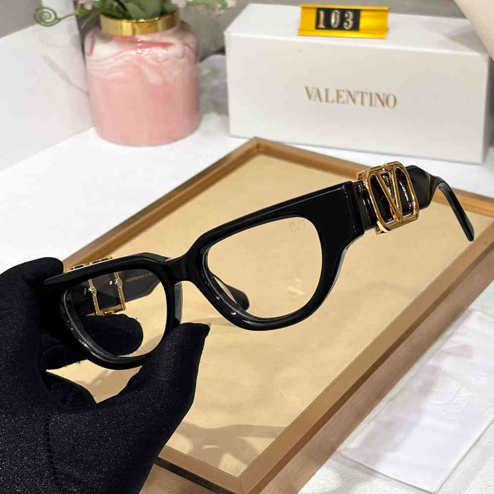Valentino Black & White Luxury Sunglasses-thumb-1
