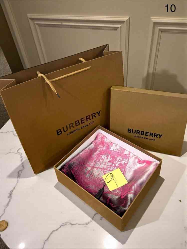 Burberry Cashmere Pink Woollen Stole-thumb-1