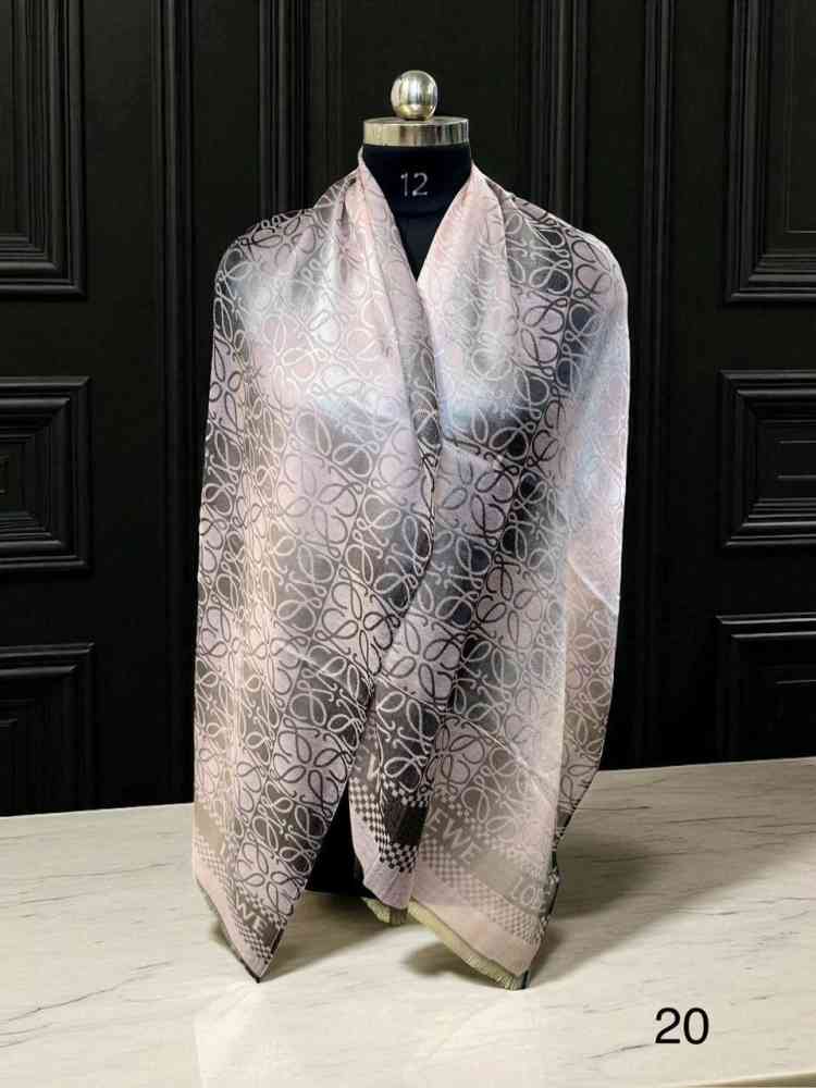 Black Loewe Anagram Green Woollen Stole
