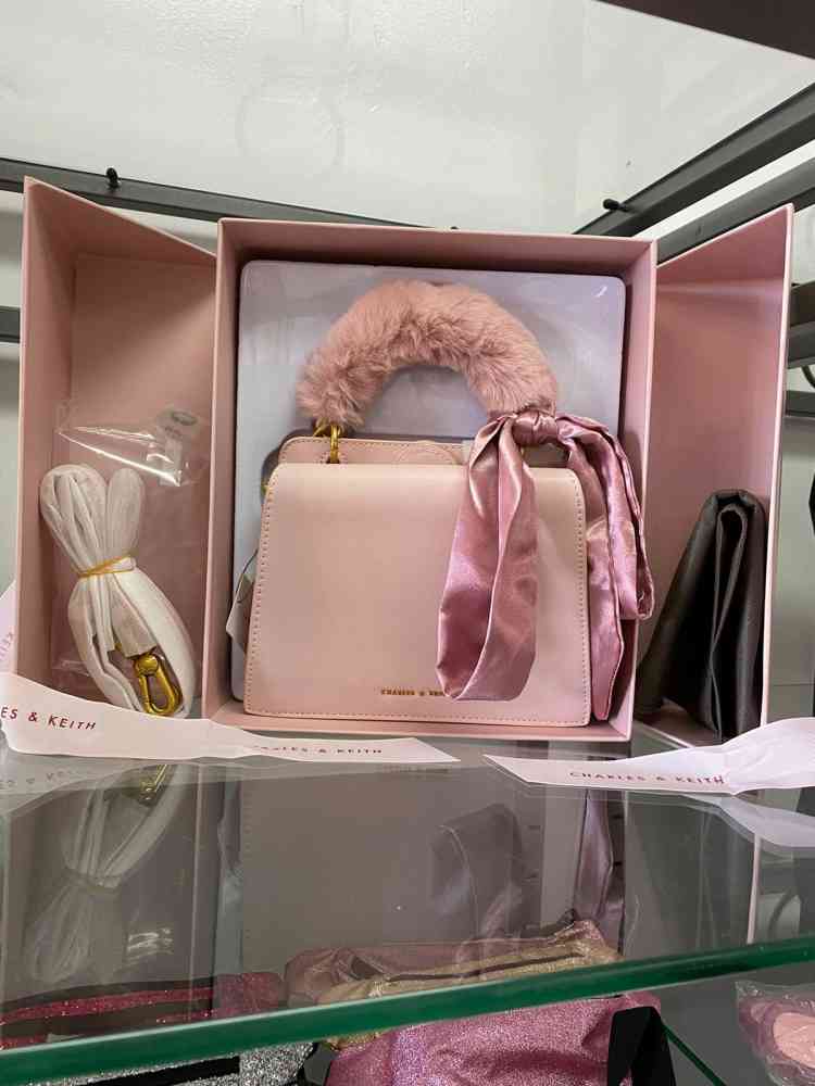 Charles & Keith Cressida Quilted Qiki Pink Handbag-thumb-2