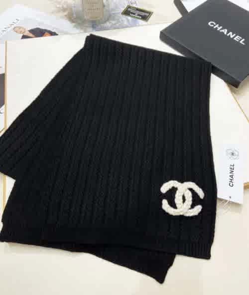 Black Chanel Red Assorted Woollen Muffler