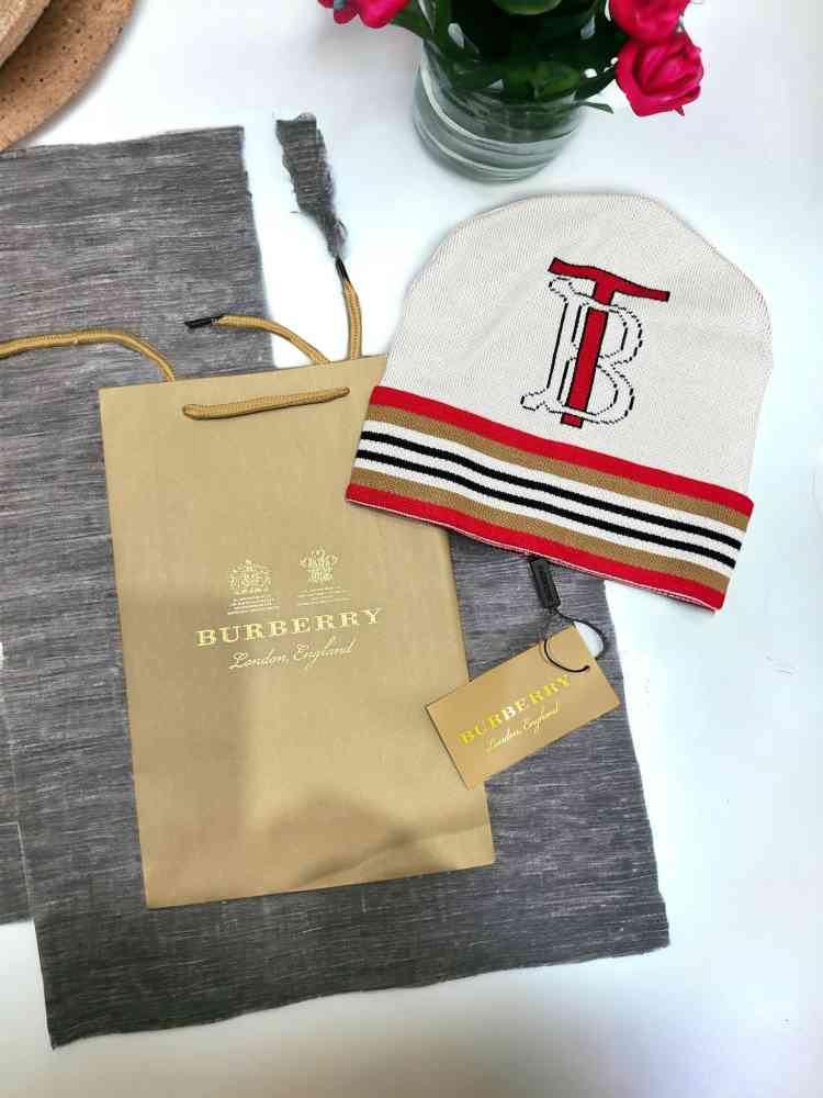 White Burberry Blue Cashmere Beanie