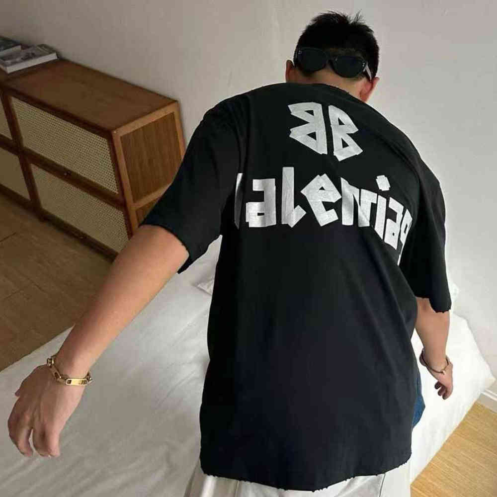 Balenciaga Black Premium Quality T-shirt-1