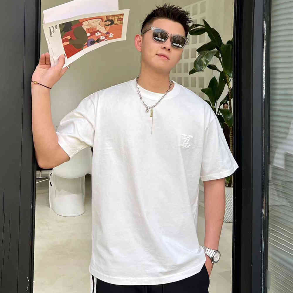 Louis Vuitton White Embroidery Logo Premium Baggy Fit T-shirt-2